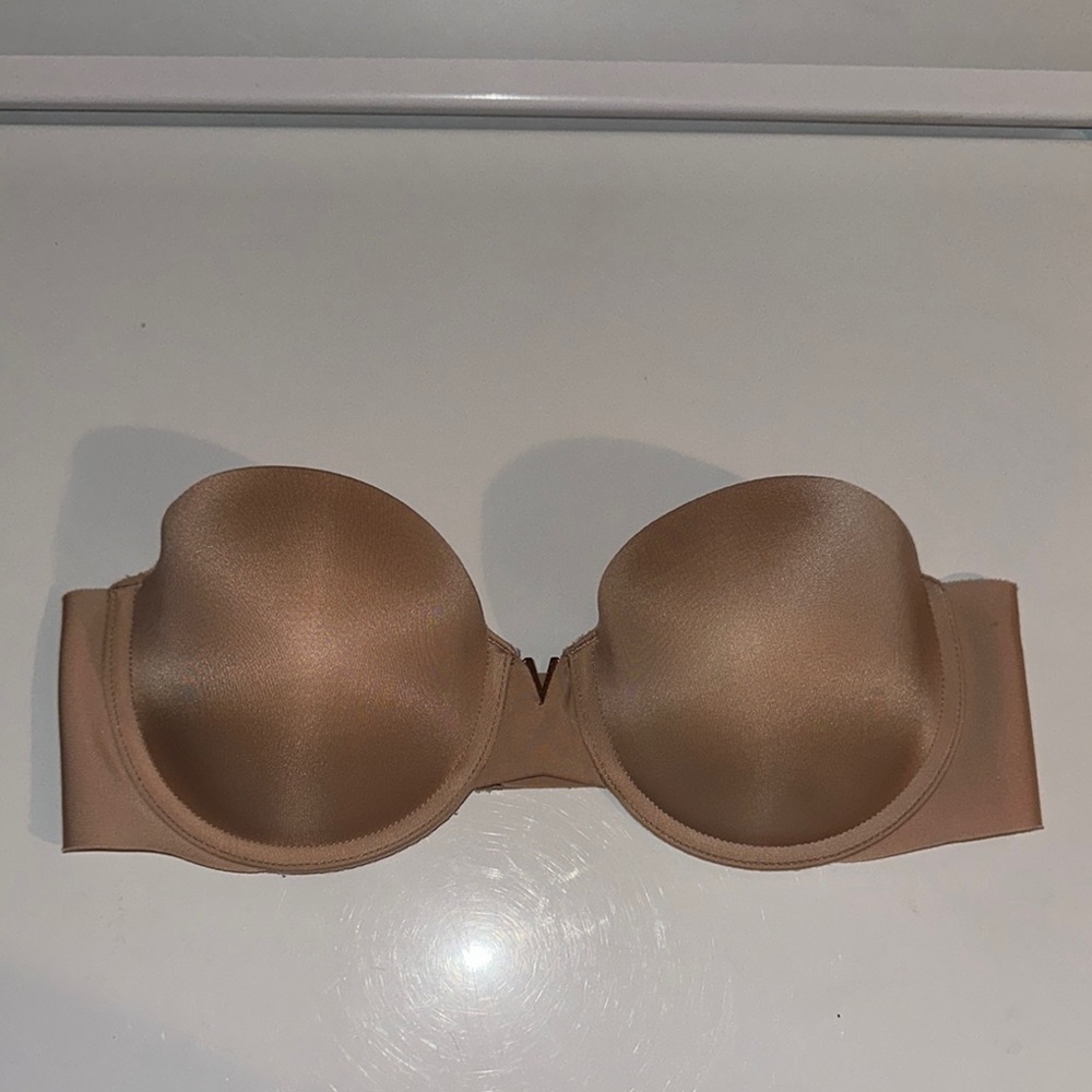 Victoria’s Secret Seamless Strapless Bra